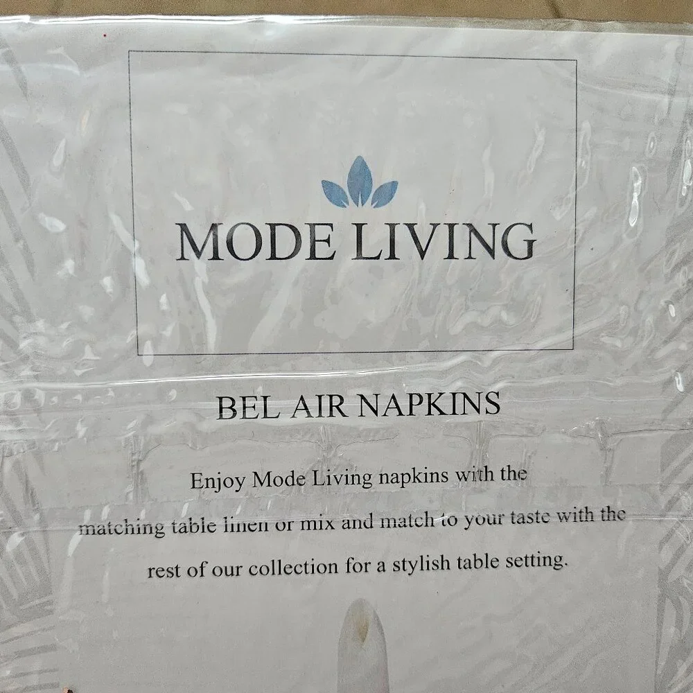 4 MODE LIVING GREEN EMBROIDERED BEL AIR 20